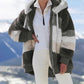 Winterjack van pluche met colorblock-capuchon en zakken voor dames