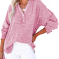 Damebluse med lange ermer og knapper i casualstil